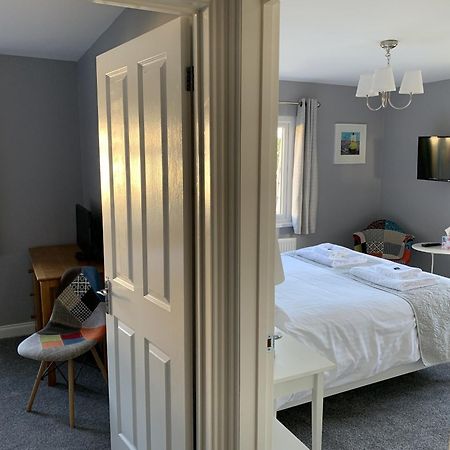 Bed and Breakfast Hensleigh House Чармут Номер фото
