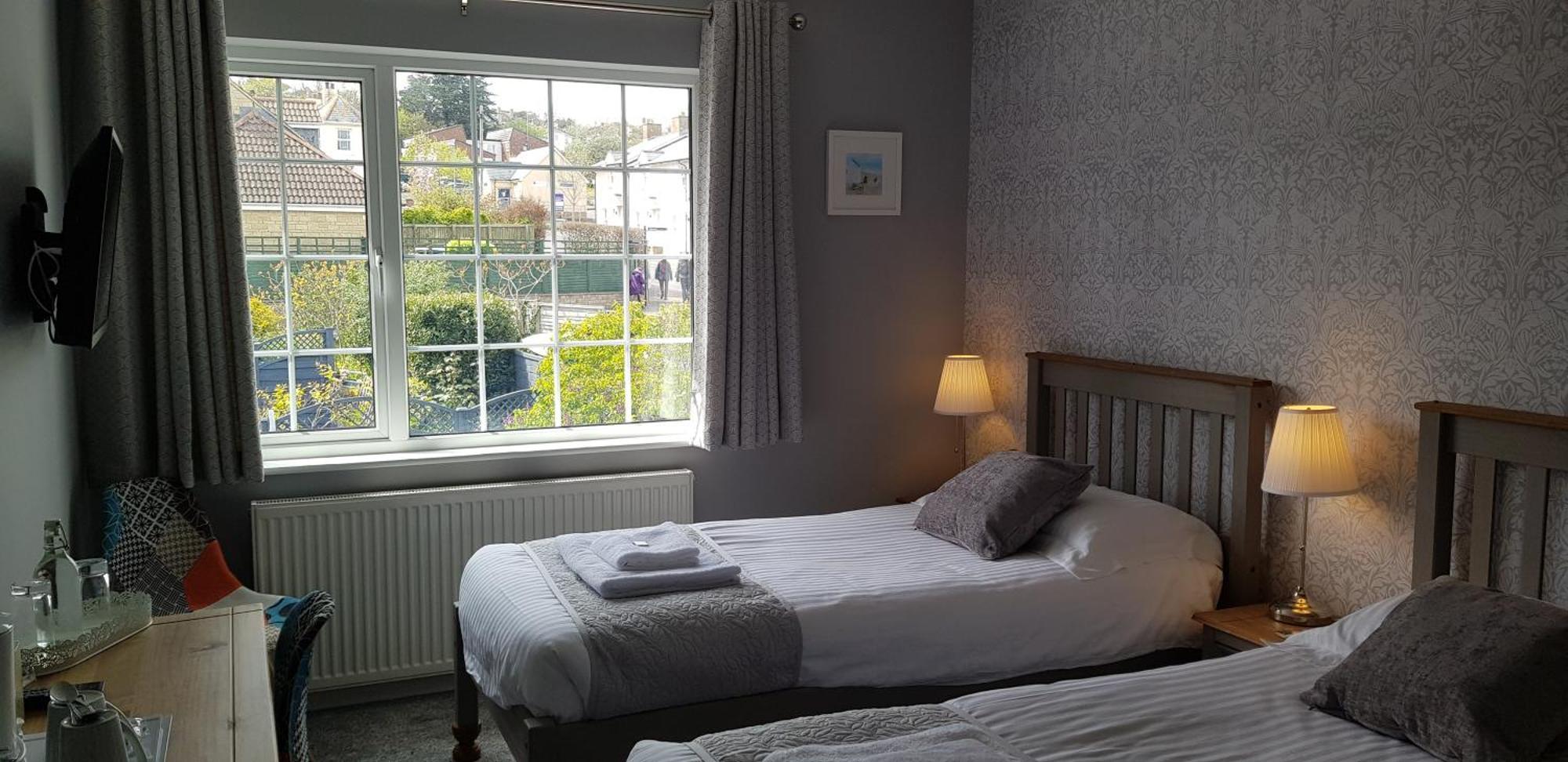 Bed and Breakfast Hensleigh House Чармут Номер фото