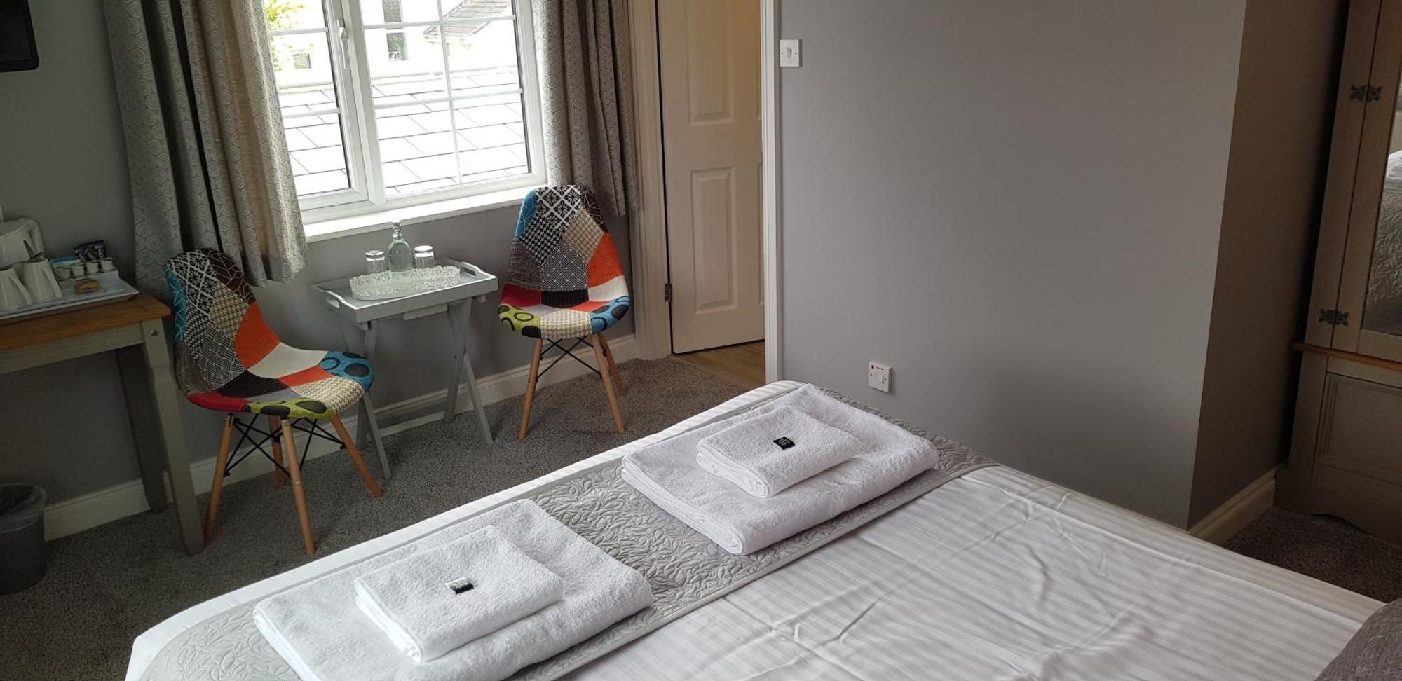 Bed and Breakfast Hensleigh House Чармут Номер фото